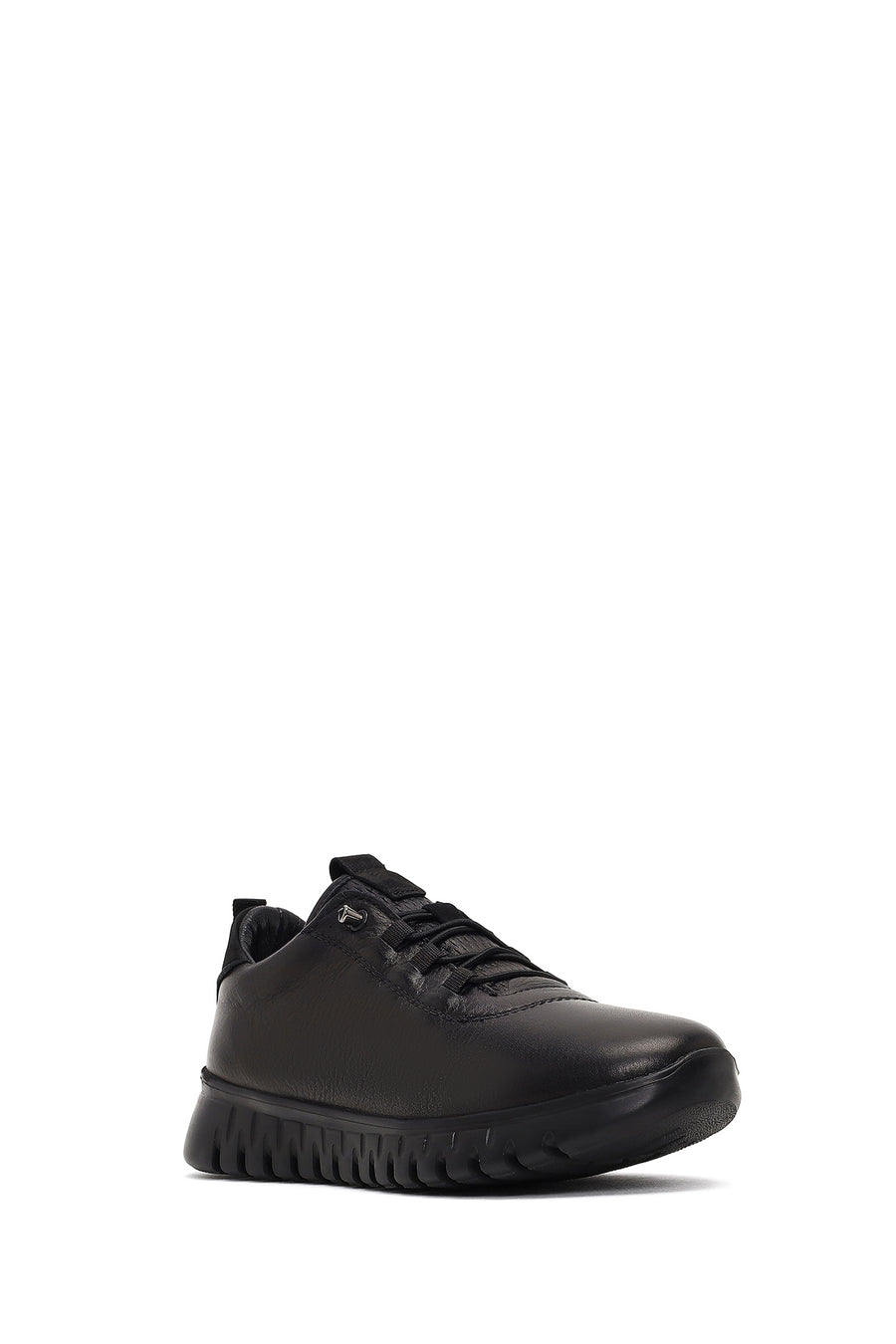 Kadın Siyah Bağcıklı Kalın Tabanlı Deri Sneaker