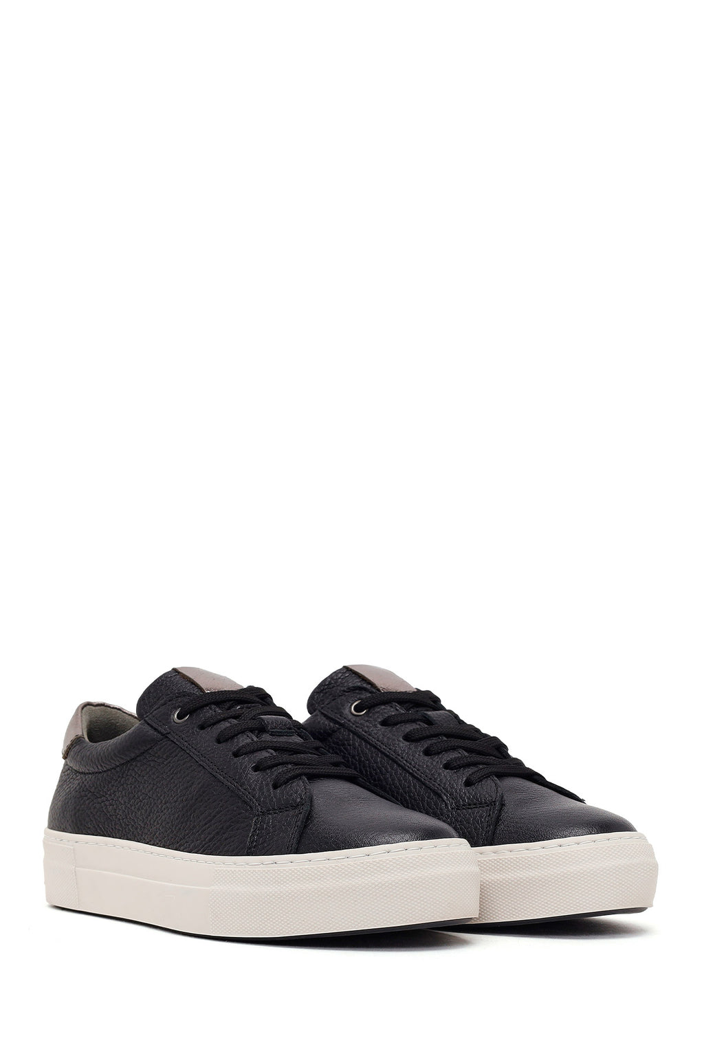 Kadın Siyah Bağcıklı Deri Sneaker