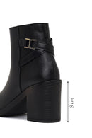Women's Black Zippered Thick Heeled Boots | Derimod
