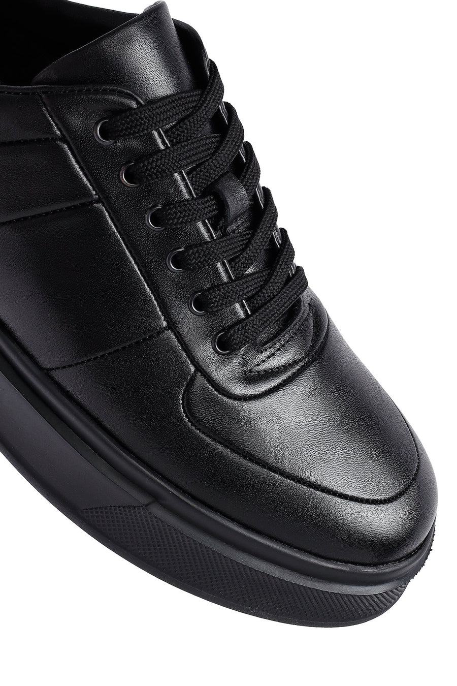 Erkek Siyah Bağcıklı Kalın Tabanlı Deri Sneaker