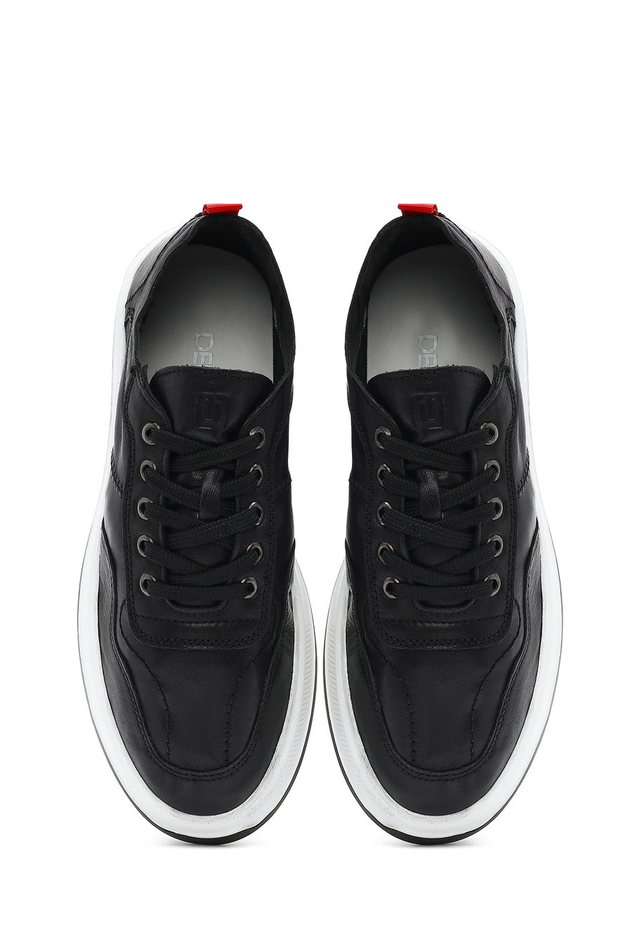 Men's Black Lace-up Leather Sneaker