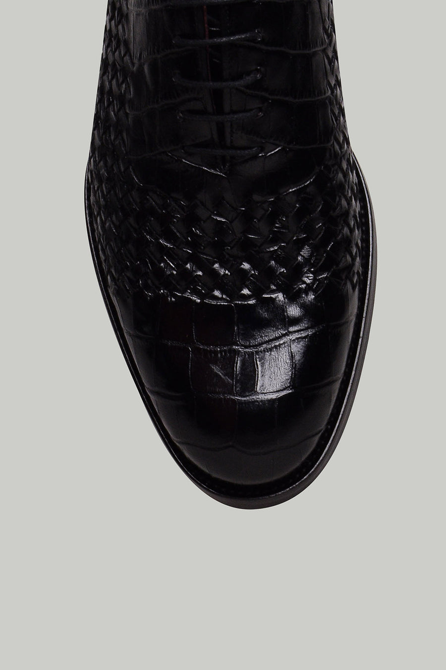 Classic Men's Shoes with Crocodile Pattern
