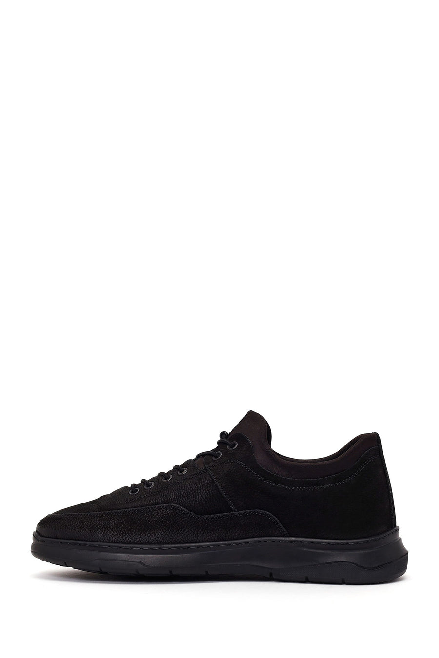 Erkek Siyah Bağcıklı Kalın Tabanlı Nubuk Deri Casual Sneaker