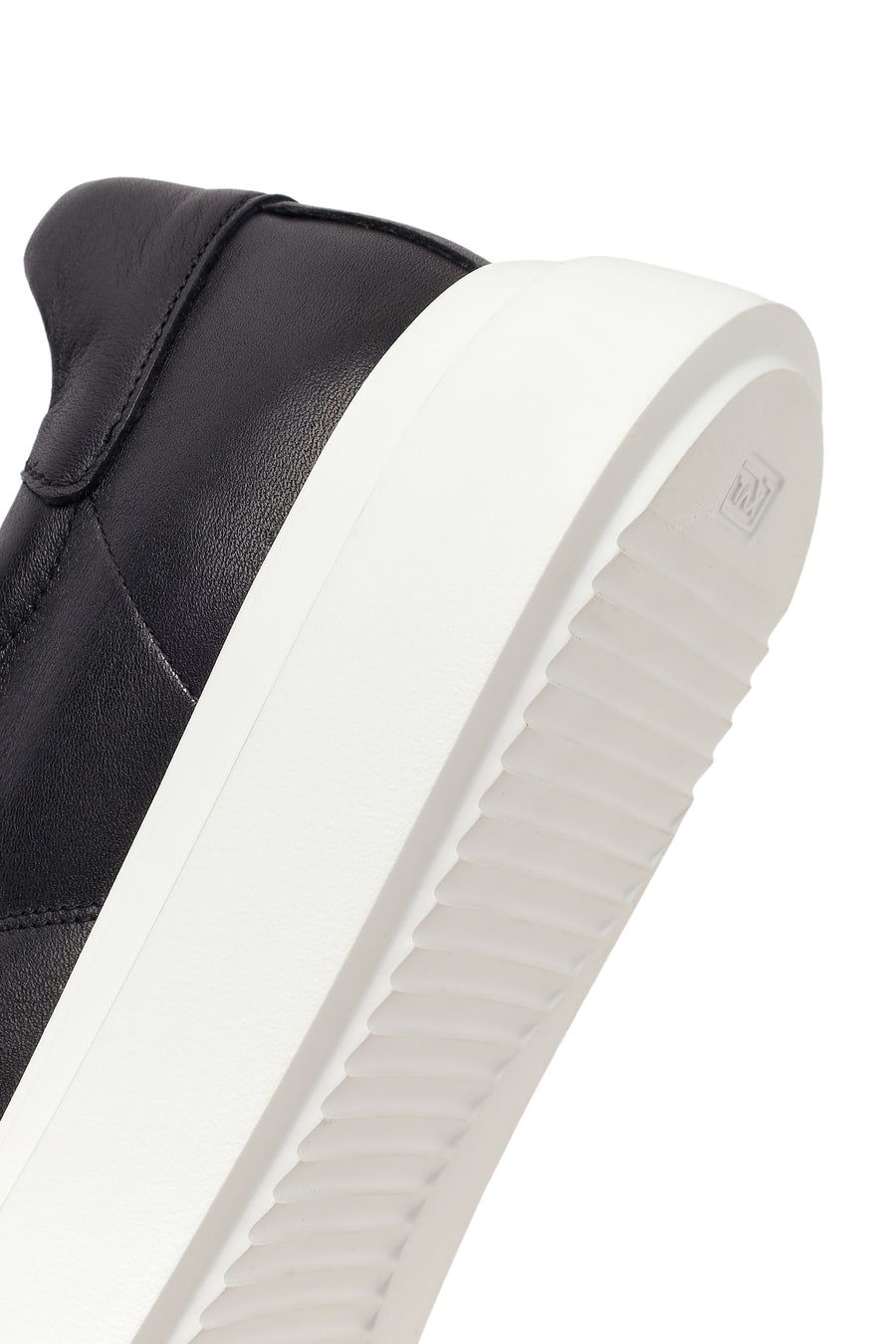 Men's Black Lace-up Thick-Sole Leather Sneaker