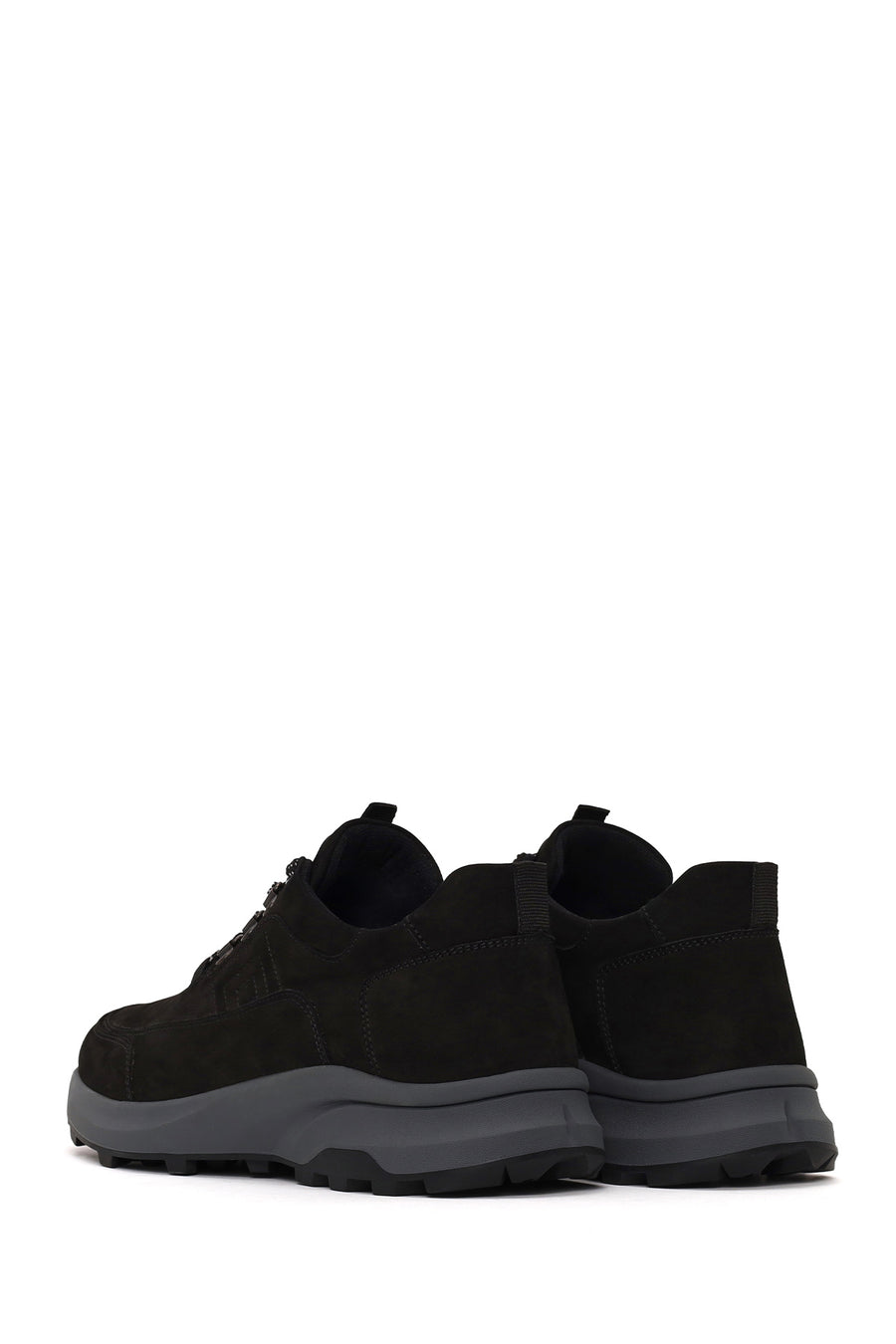 Erkek Siyah Bağcıklı Kalın Tabanlı Nubuk Deri Casual Sneaker