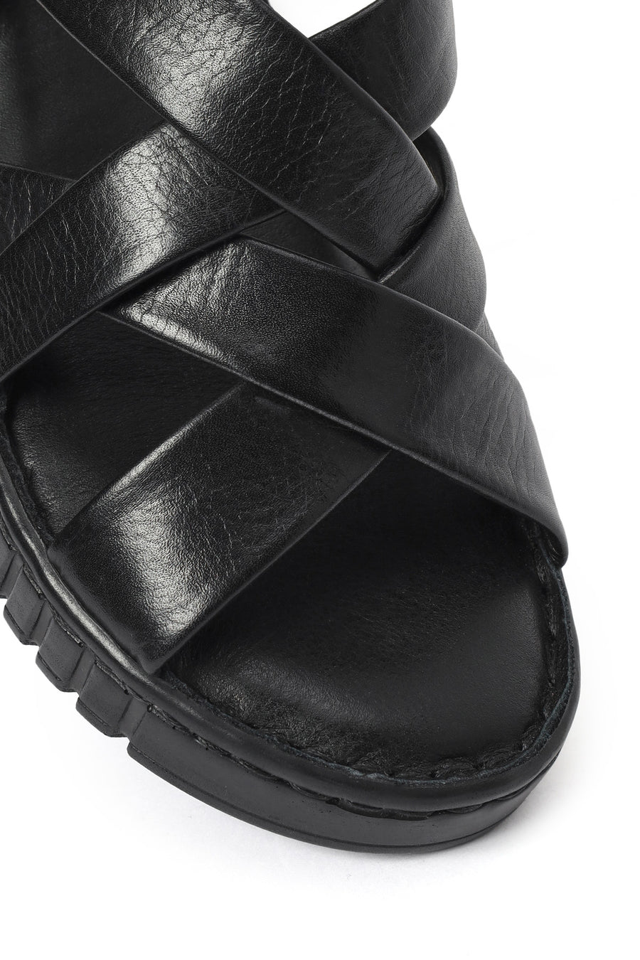 Woman Black Chunky-Soled Leather Comfort Sandals