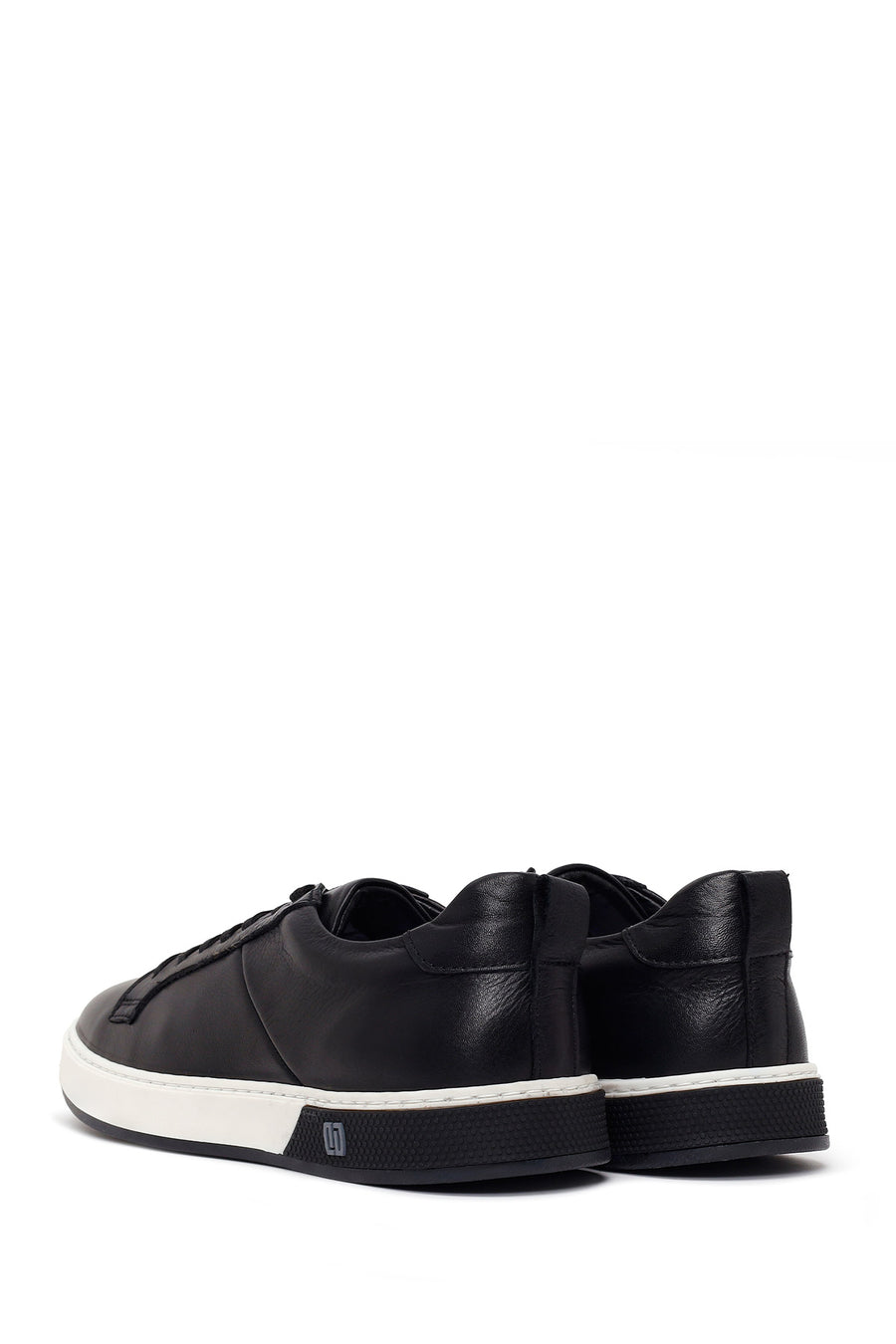 Male Black Lace-Up Leather Sneaker