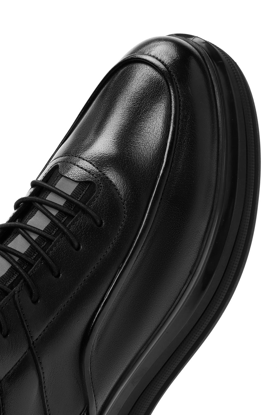 Erkek Siyah Bağcıklı Deri Casual Sneaker