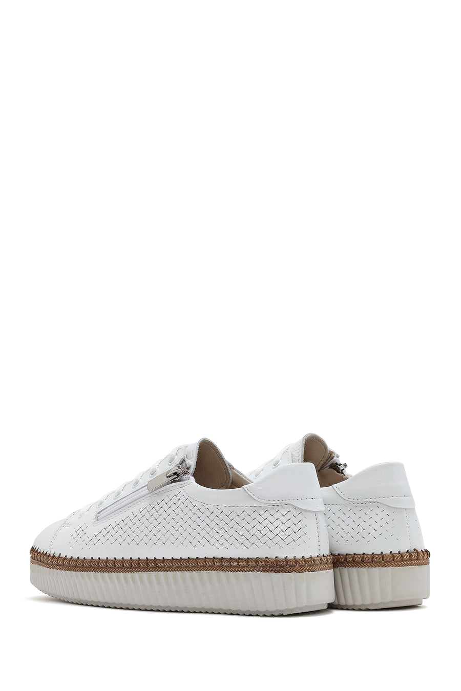 Woman White Lace-Up Leather Sneaker
