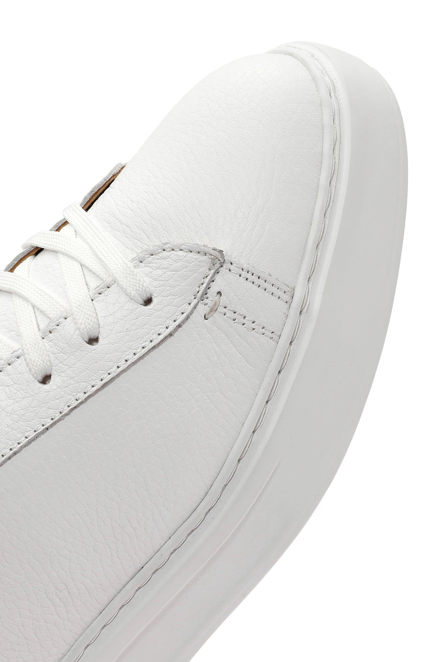 Erkek Beyaz Bağcıklı Kalın Tabanlı Deri Sneaker