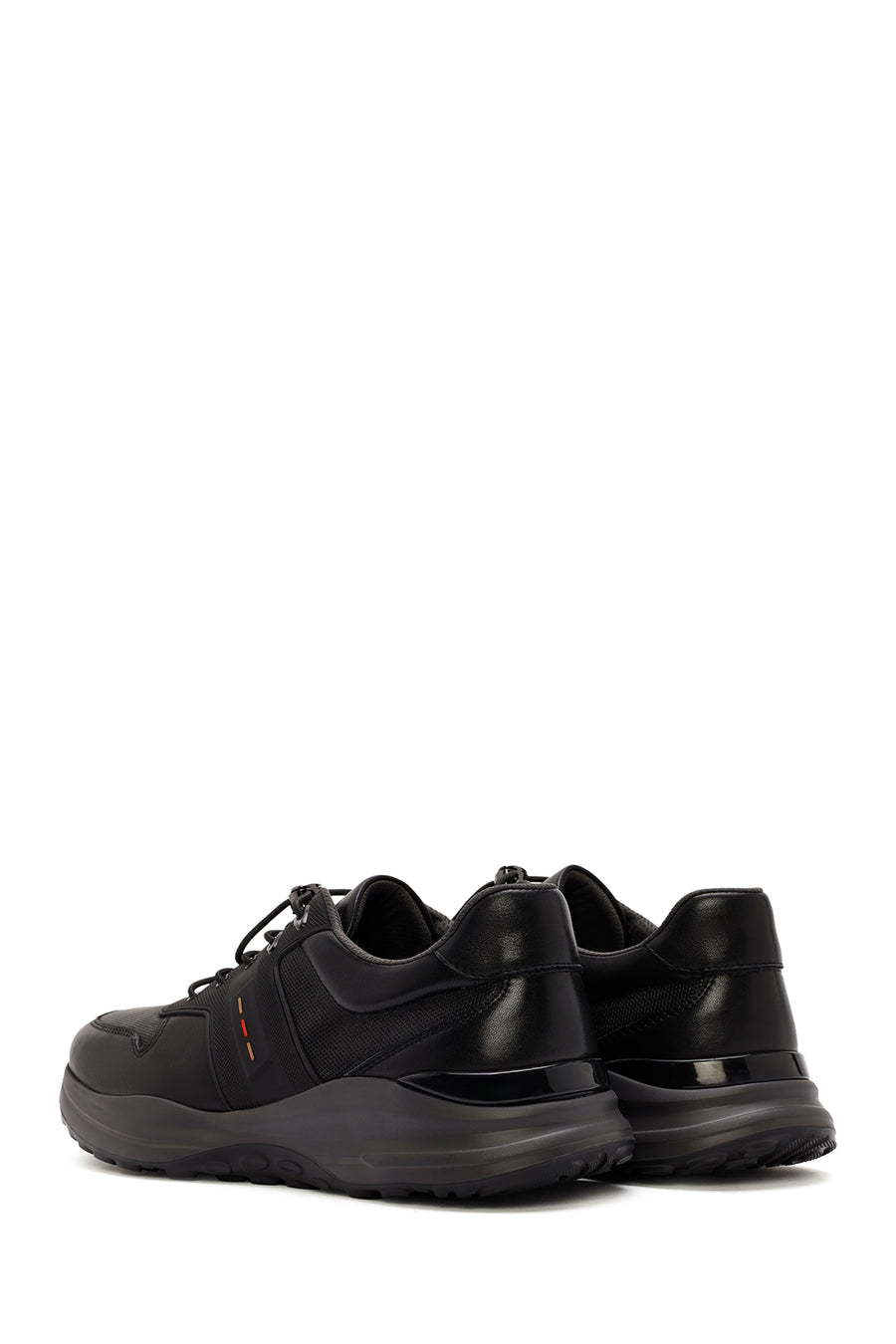 Men's Black Lace-up Leather Sneaker