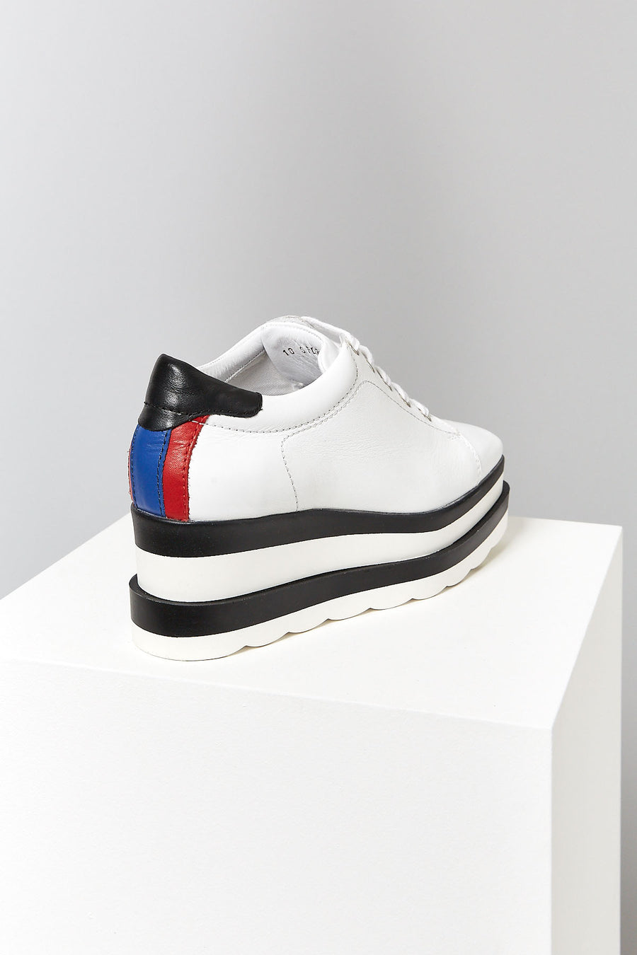 High-Sole Women's Leather Sports Shoes