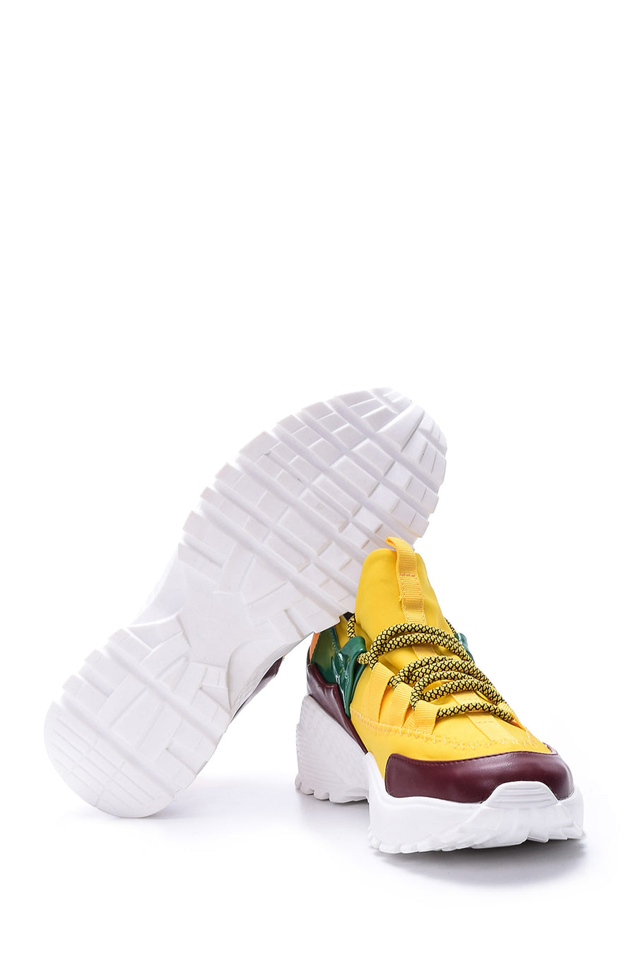 Kadın Rugan Detaylı Sneaker