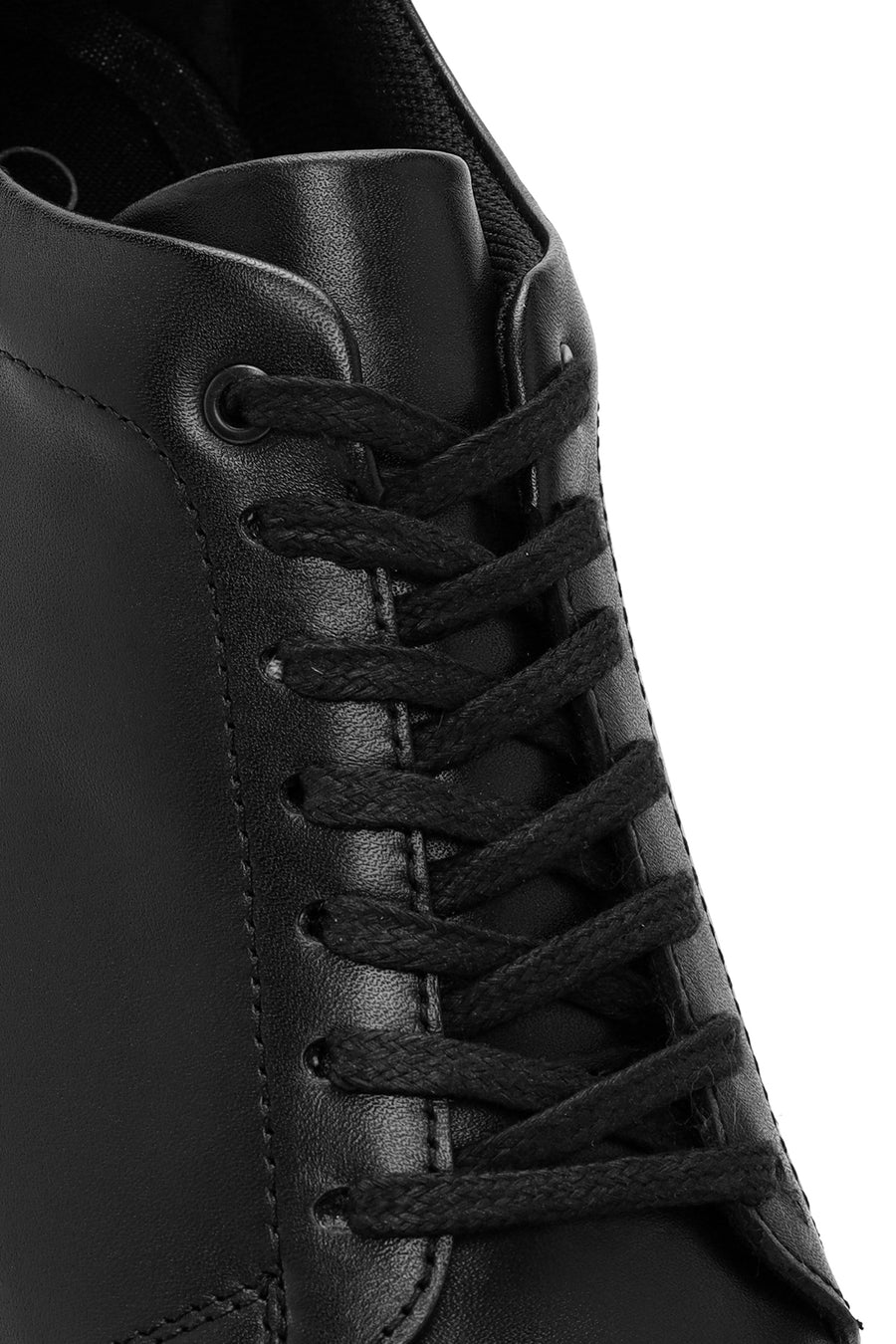 Erkek Siyah Bağcıklı Kalın Tabanlı Deri Sneaker