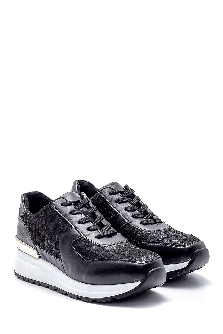 women sneakers