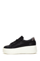 Women's Black Lace-Up Chunky Sole Leather Sneakers | Derimod