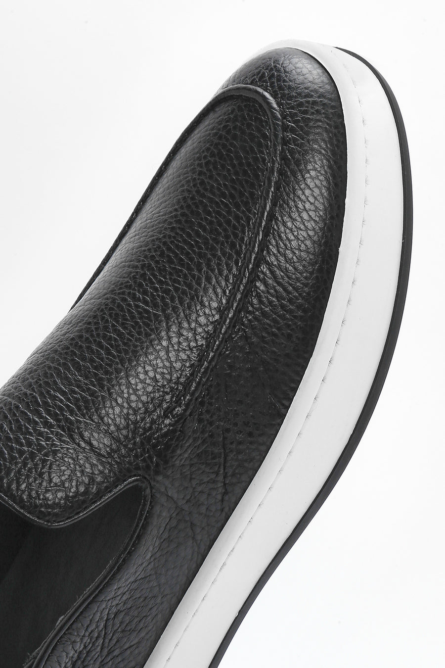 Men's Black Leather Casual Loafer