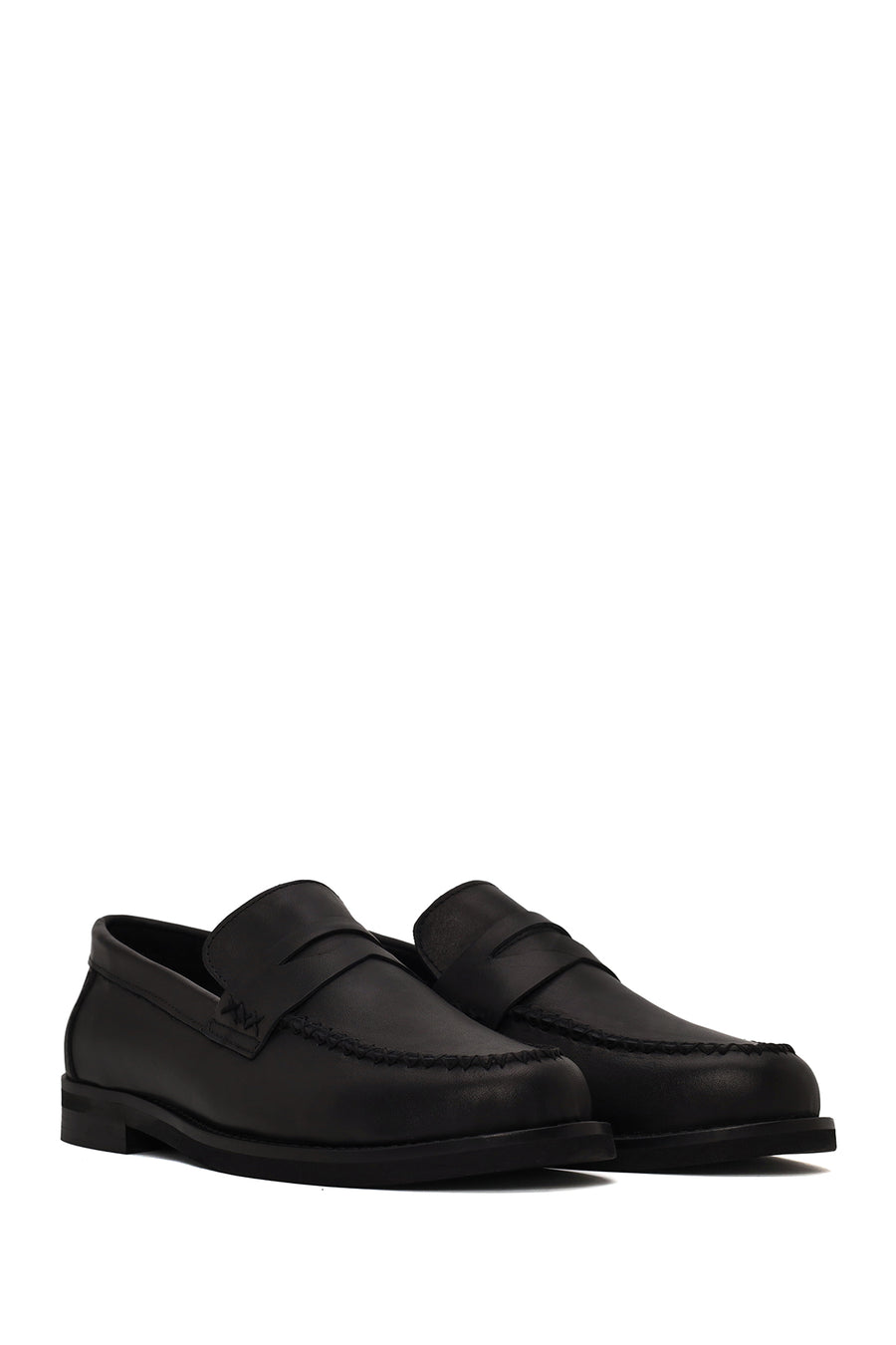 Woman Black Leather Loafer