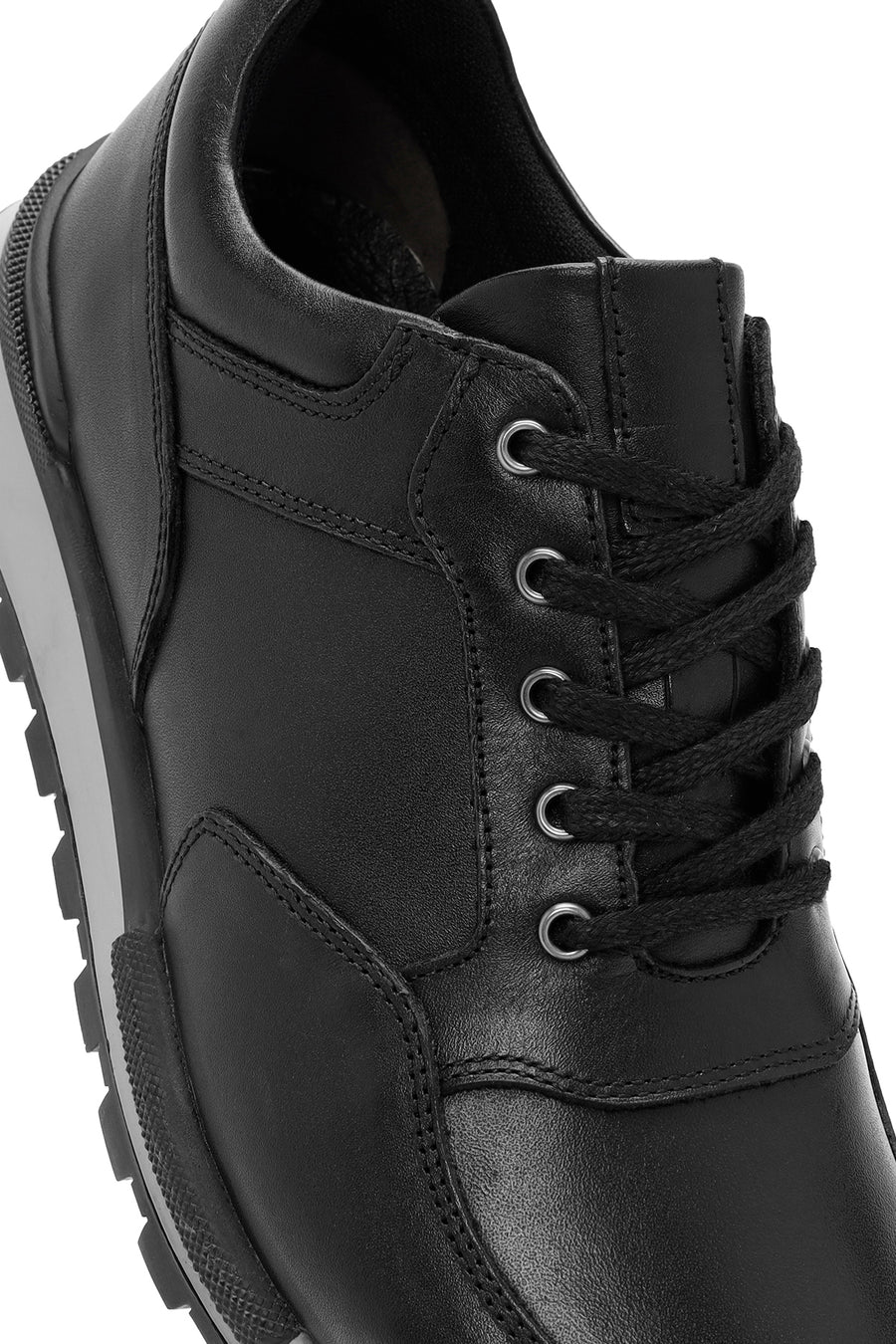 Erkek Siyah Bağcıklı Deri Casual Sneaker
