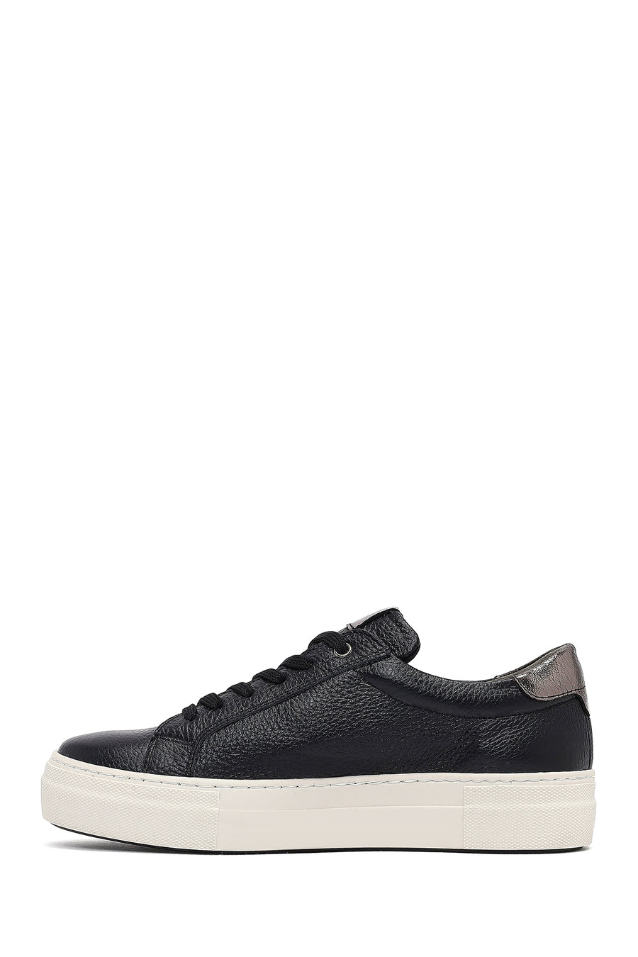 Woman Black Lace-Up Leather Sneaker