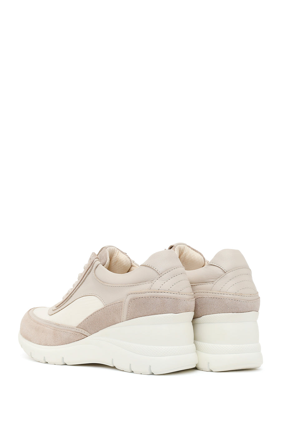 Kadın Bej Bağcıklı Dolgu Topuklu Süet Deri Sneaker