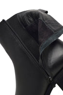 Woman Black Zip Closure Leather Boots | Derimod