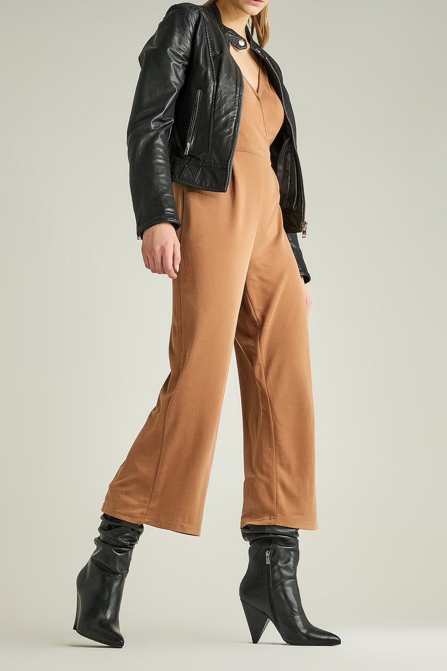 Women's Loose Leather Boots 18WFD245818 | Derimod