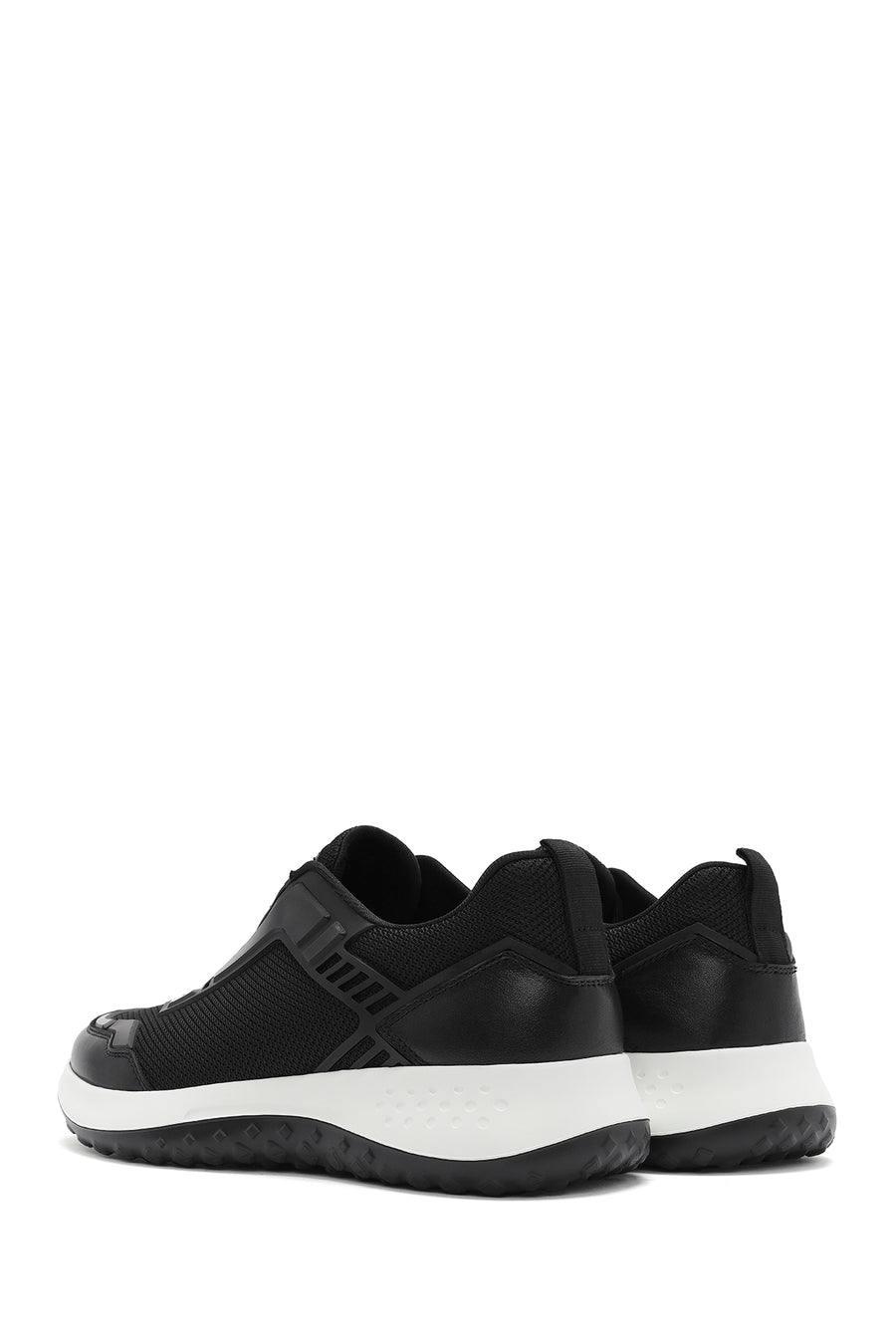 Men's Black Lace-Up Thick Sole Sneaker