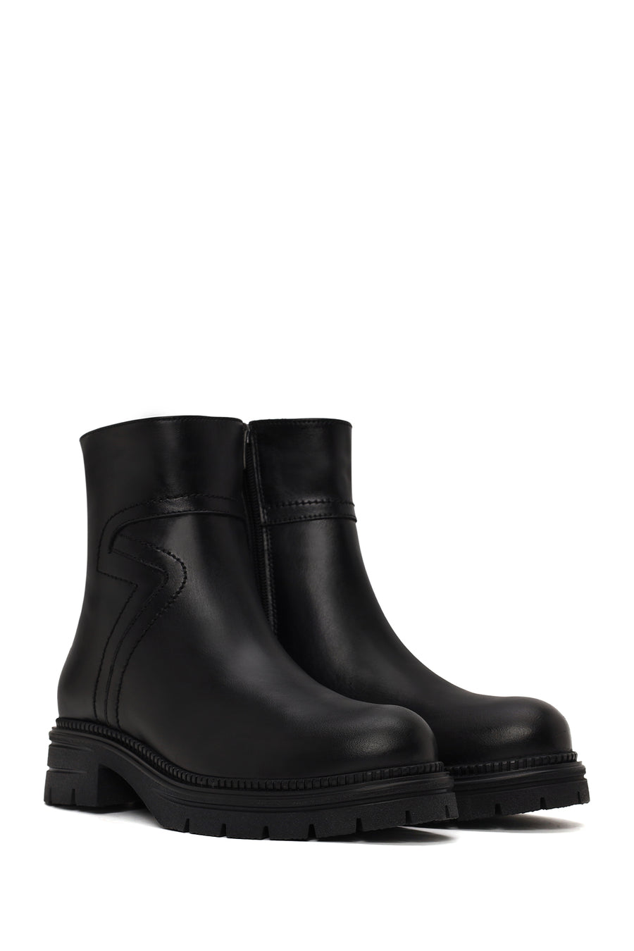Woman Black Zip Closure Thick-Soled Leather Boots