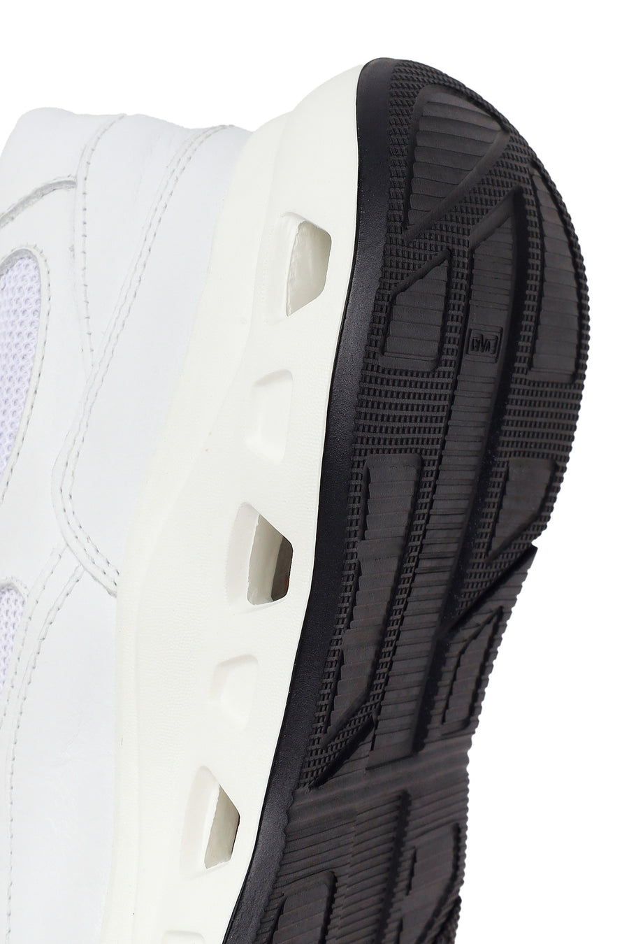 Kadın Beyaz Bağcıklı Kalın Tabanlı Deri Sneaker