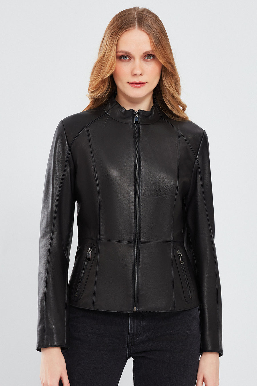 Riva Kadın Siyah Slim-Fit Kısa Deri Ceket