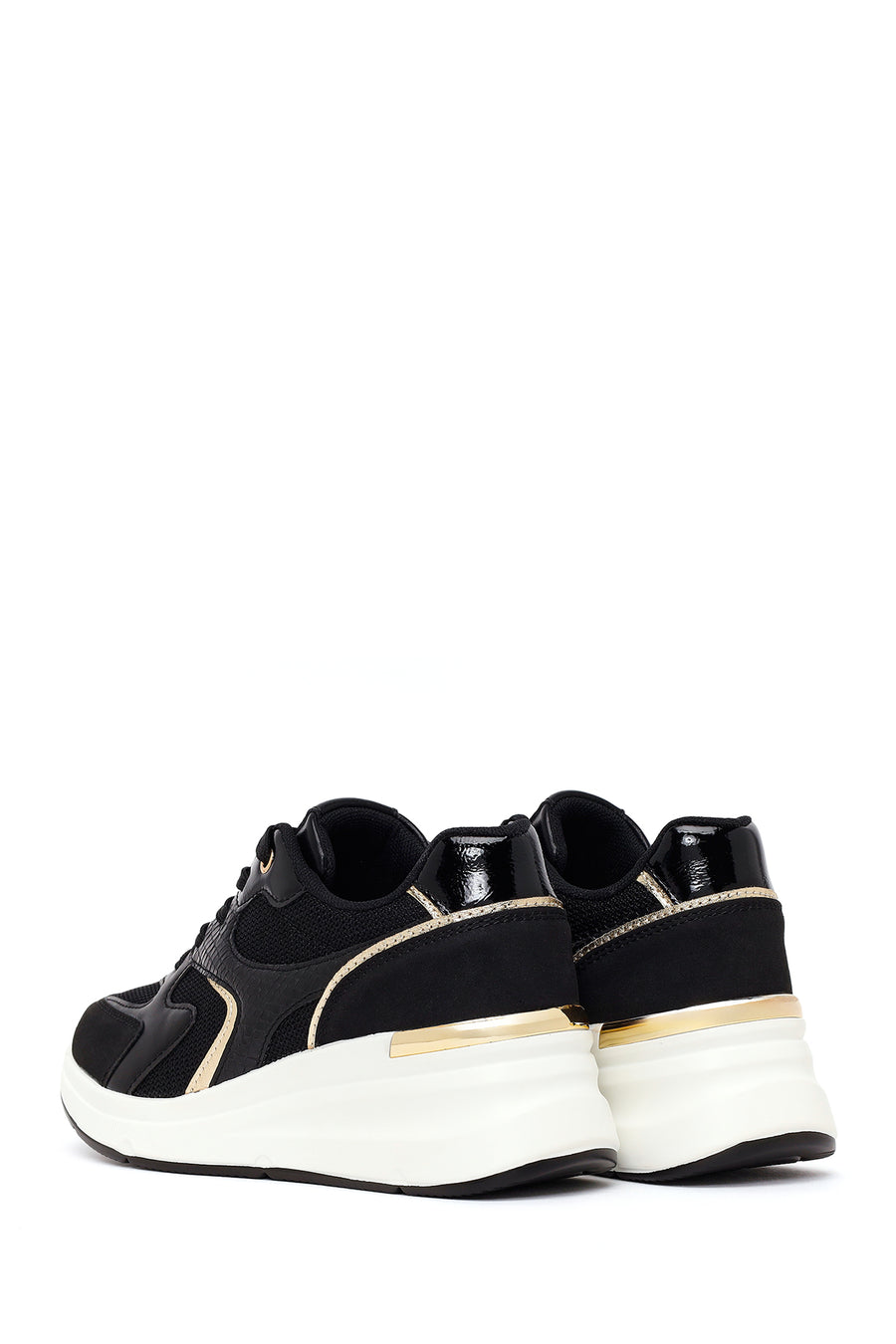 Woman Black Lace-Up Wedge Sneaker