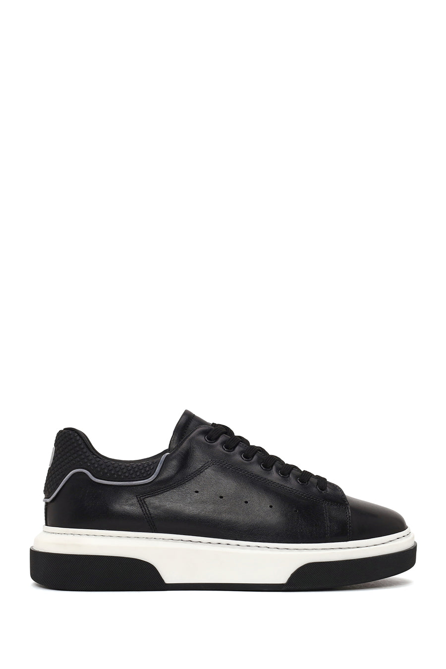Male Black Lace-Up Thick-Soled Leather Sneaker WM710016DV | Derimod