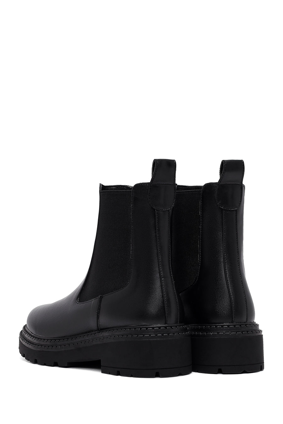 Woman Black Thick-Soled Chelsea Boots
