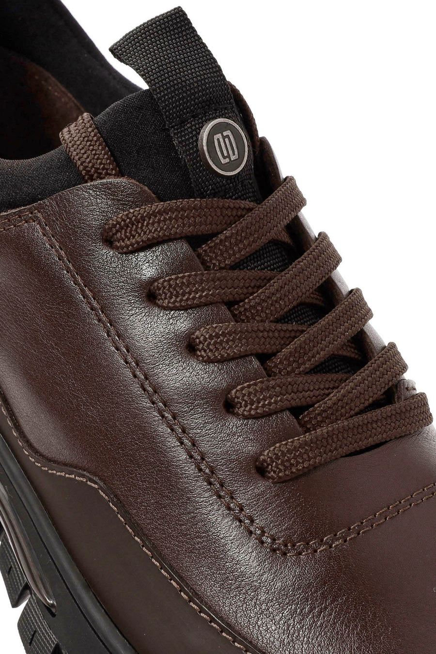 
Men's Brown Lace-Up Leather Sneaker

