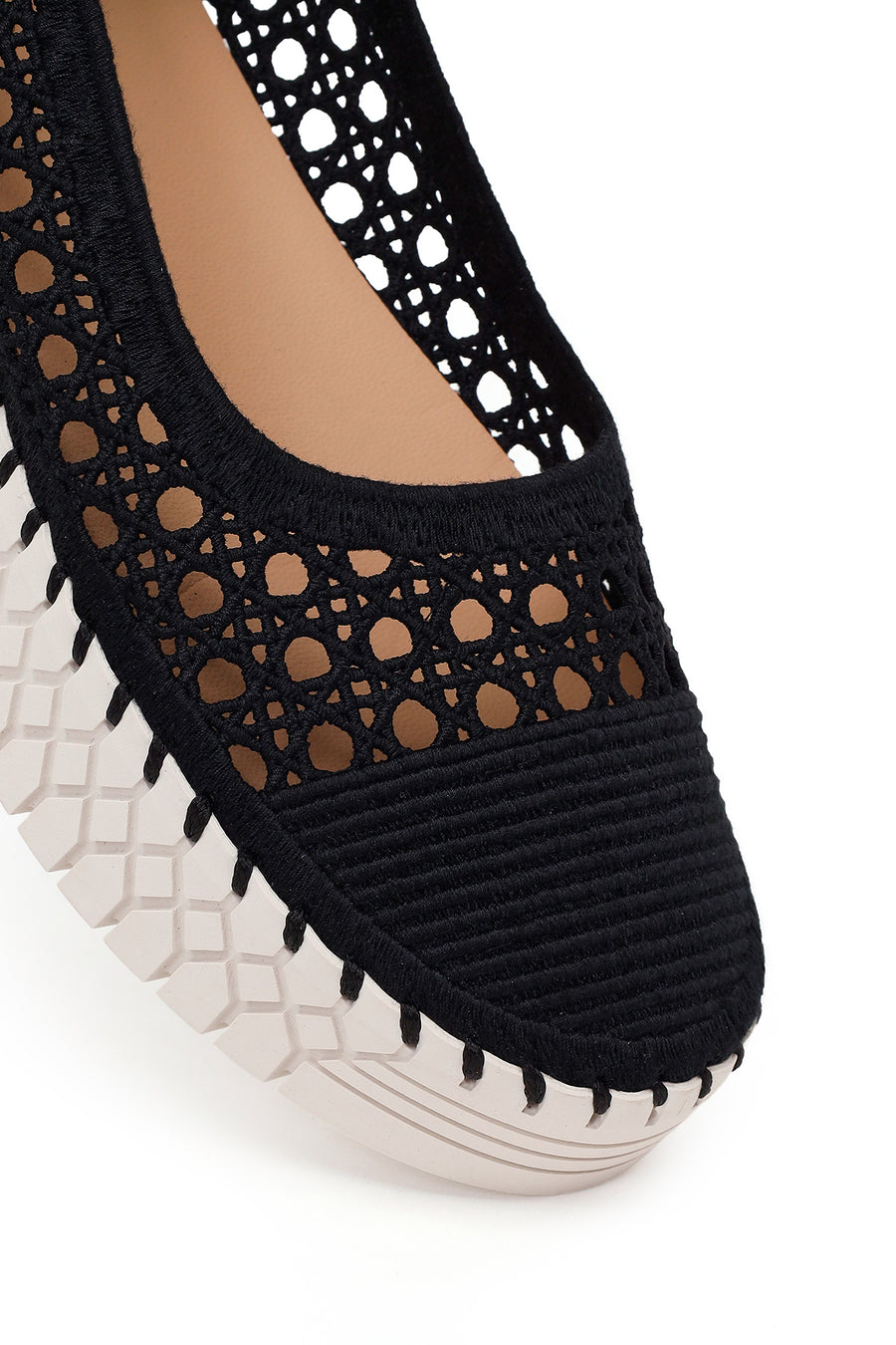 Woman Black Thick-Soled Fabric Casual Shoes