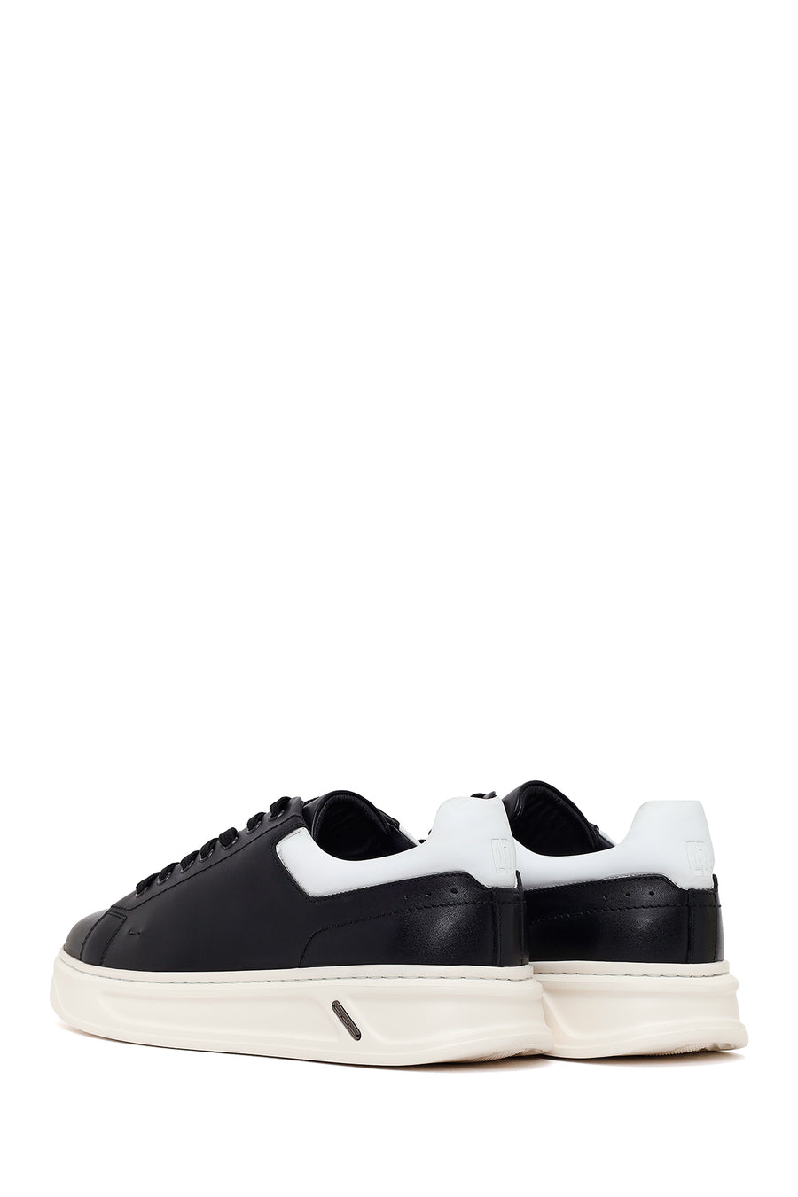 Erkek Siyah Bağcıklı Deri Sneaker