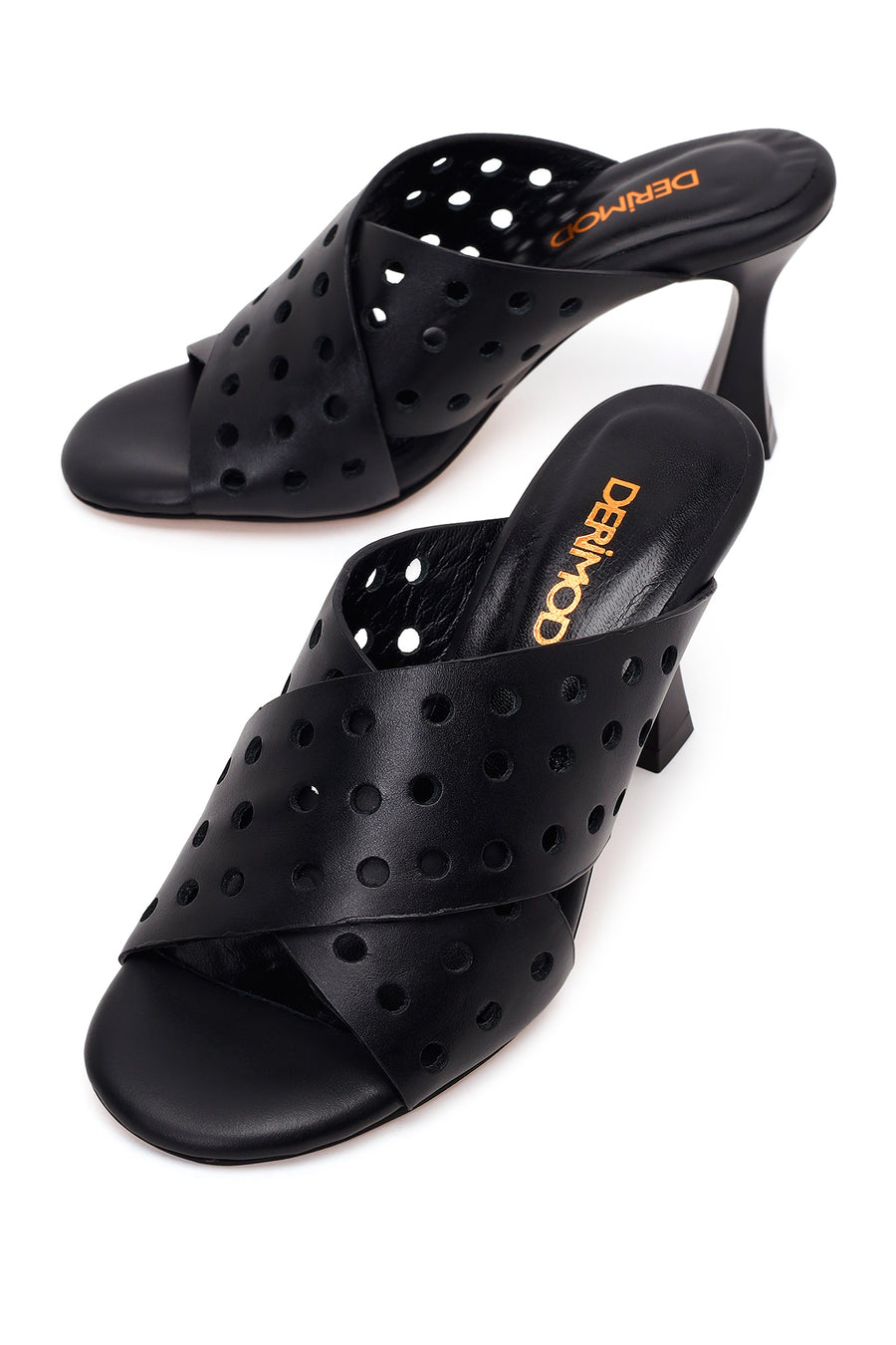 Woman Black Thick-Heeled Leather Slipper