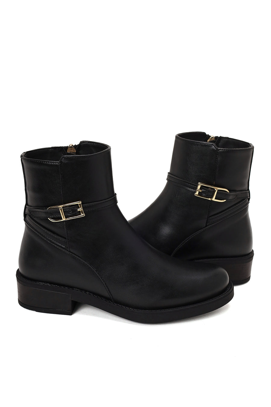 Woman Black Zip Closure Buckled Boots