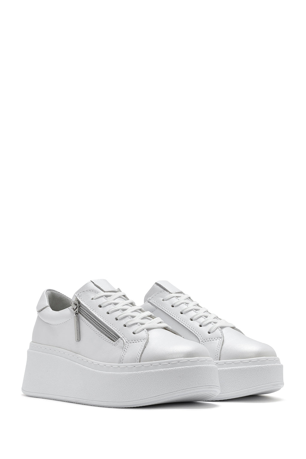 Kadın Beyaz Kalın Tabanlı Yandan Fermuarlı Bağcıklı Deri Sneaker