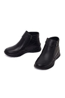 Woman Black Zip Closure Leather Comfort Boots | Derimod